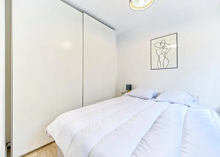 Magnifique T2 Neuf - Residence Neuf- Hyper Central